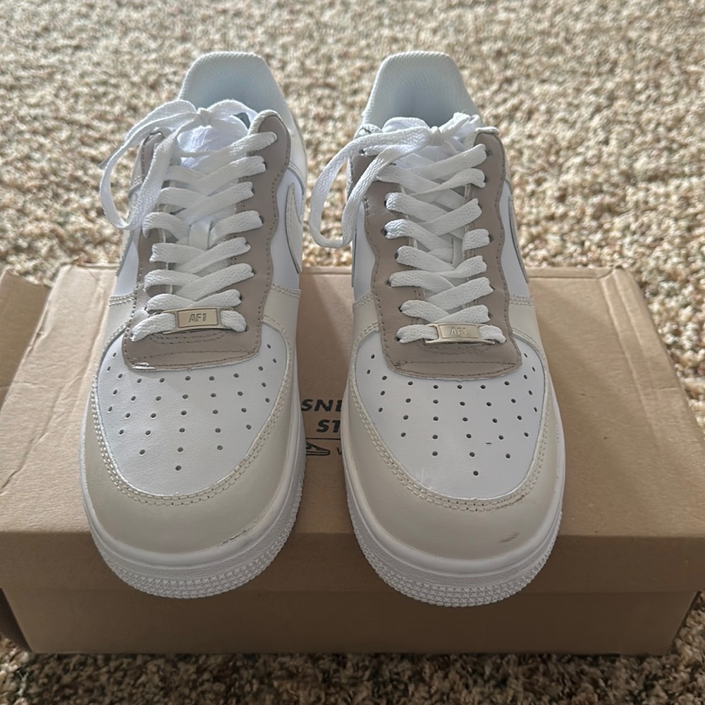 Nike Air Force 1